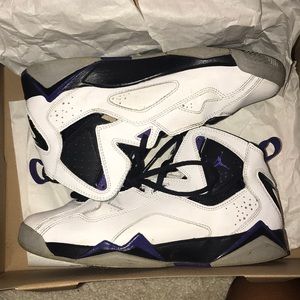 Jordan True Flight BG